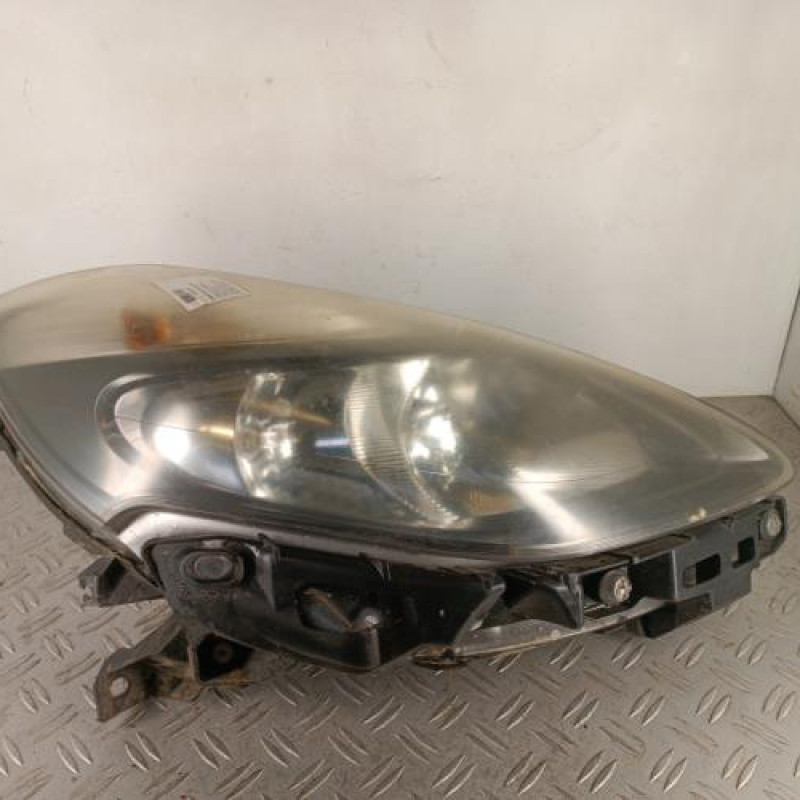 Optique avant principal droit (feux)(phare) RENAULT CLIO 3