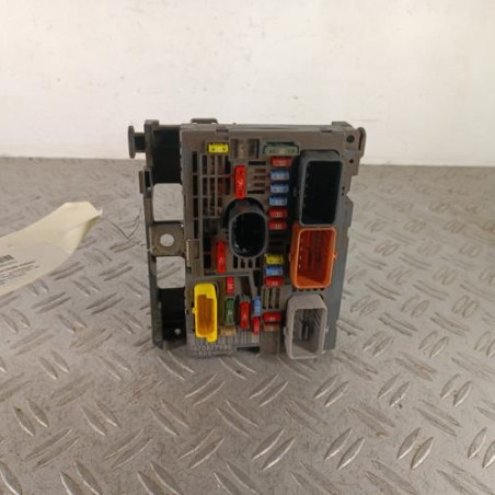 Boitier servitude moteur (BSM) PEUGEOT 3008 1 Photo n°1