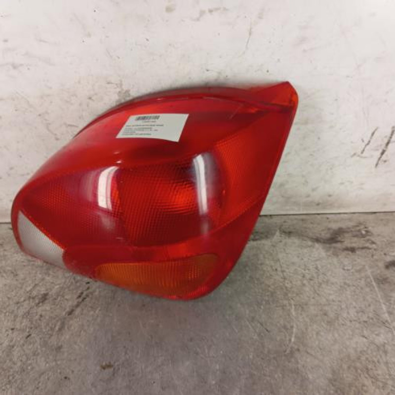 Feu arriere principal droit (feux) FORD FIESTA 4
