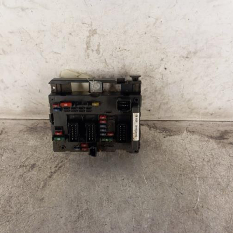 Boitier servitude moteur (BSM) PEUGEOT 307