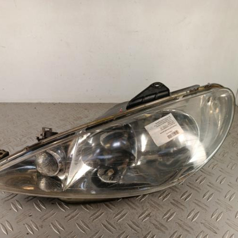 Optique avant principal gauche (feux)(phare) PEUGEOT 206