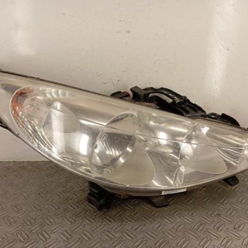 Optique avant principal droit (feux)(phare) PEUGEOT 207