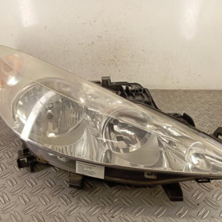 Optique avant principal droit (feux)(phare) PEUGEOT 207