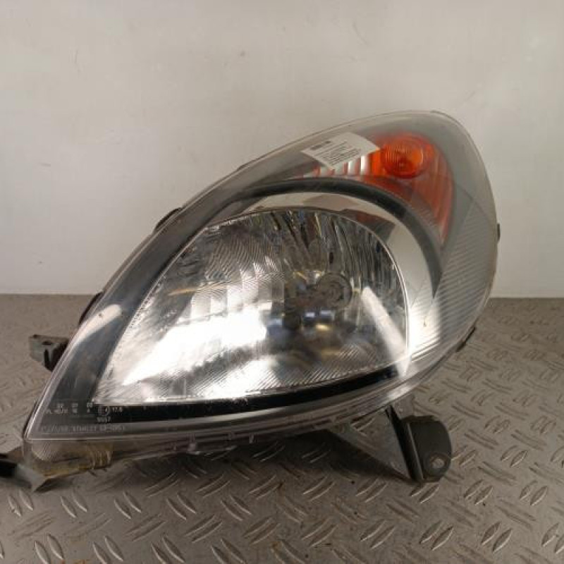Optique avant principal gauche (feux)(phare) TOYOTA YARIS VERSO