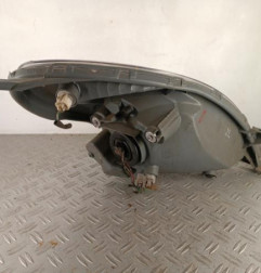 Optique avant principal gauche (feux)(phare) TOYOTA YARIS VERSO