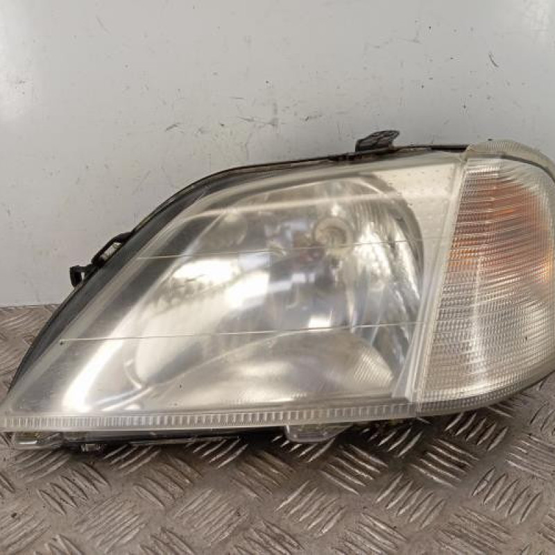 Optique avant principal gauche (feux)(phare) DACIA LOGAN 1