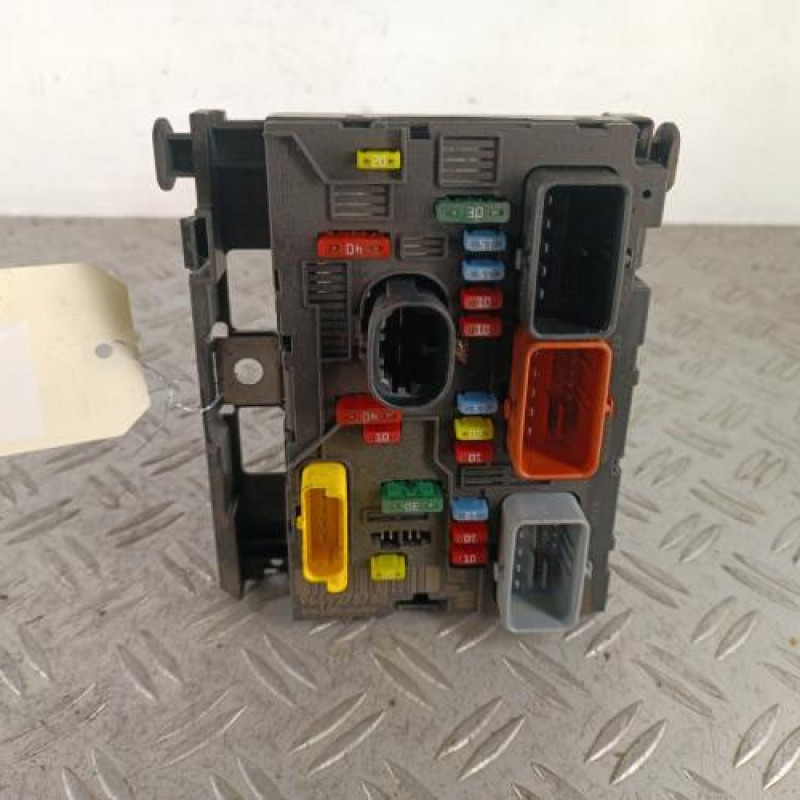 Boitier servitude moteur (BSM) PEUGEOT 307