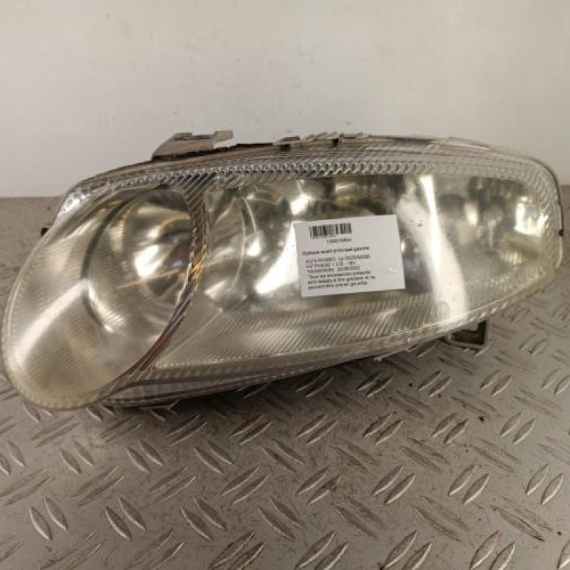 Optique avant principal gauche (feux)(phare) ALFA ROMEO 147