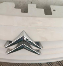 Calandre CITROEN C3 1