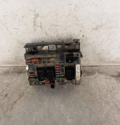 Boitier servitude moteur (BSM) PEUGEOT 307 Photo n°1