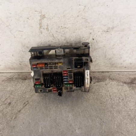 Boitier servitude moteur (BSM) PEUGEOT 307 Photo n°1