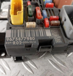 Boitier servitude moteur (BSM) PEUGEOT 5008 1