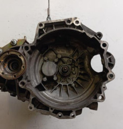 Boite de vitesses VOLKSWAGEN GOLF 4 Photo n°1