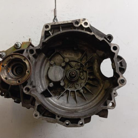 Boite de vitesses VOLKSWAGEN GOLF 4 Photo n°1