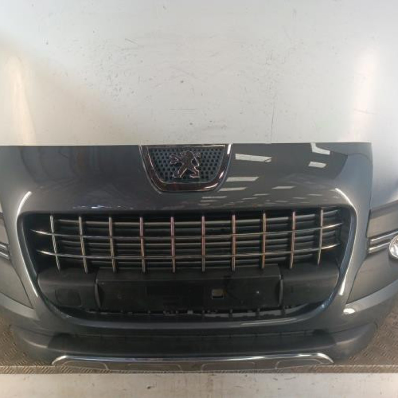 Pare choc avant PEUGEOT 3008 1
