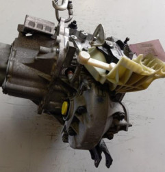 Boite de vitesses PEUGEOT 208 1