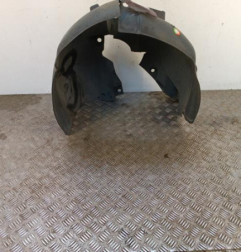 Pare boue avant gauche RENAULT CLIO 4 Photo n°1
