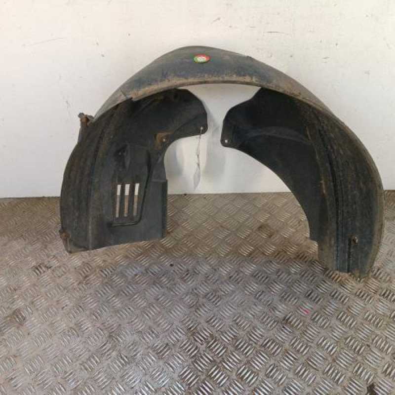 Pare boue avant gauche FORD FIESTA 5