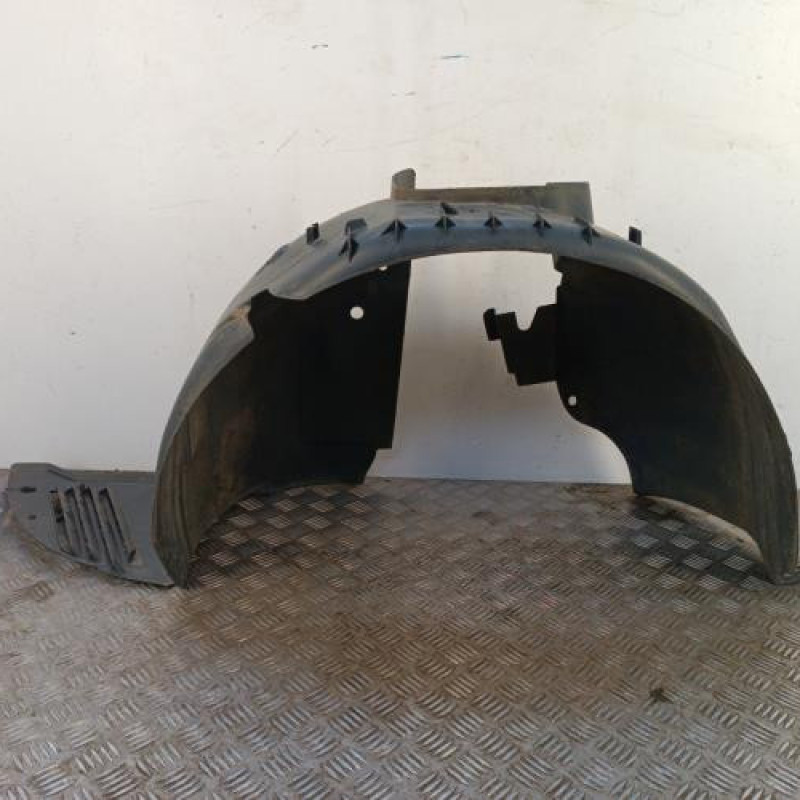 Pare boue avant gauche PEUGEOT 307 Pare boue avant gauche PEUGEOT 307