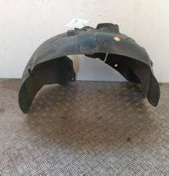 Pare boue avant gauche RENAULT CLIO 4 Photo n°1