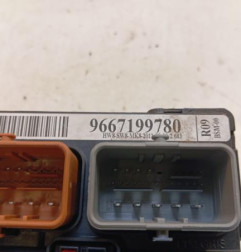 Boitier servitude moteur (BSM) PEUGEOT 207