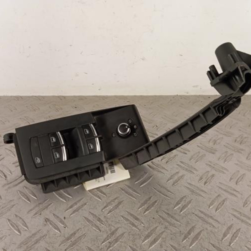 Interrupteur de leve vitre avant gauche AUDI A3 2