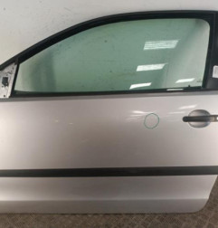 Porte avant gauche VOLKSWAGEN POLO 4 Photo n°1