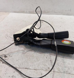 Attache ceinture arriere centrale CITROEN C4 CACTUS Photo n°3