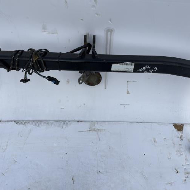 Attelage (boule de remorquage) DACIA DUSTER 1