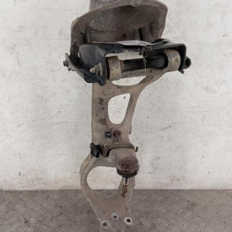 Support pivot avant gauche PEUGEOT 407 Photo n°1