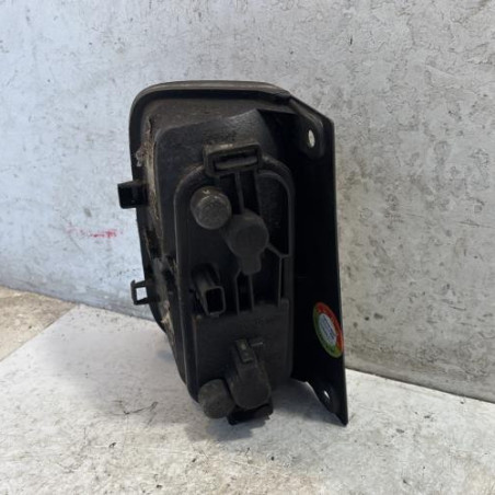 Feu arriere secondaire gauche (feux) RENAULT TRAFIC 2