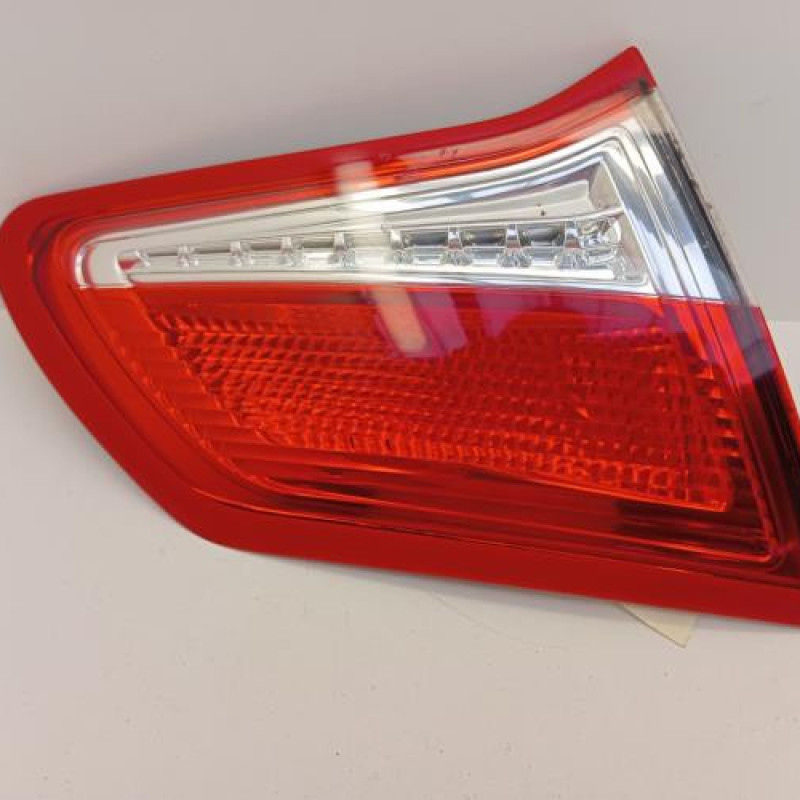 Feu arriere secondaire gauche (feux) CITROEN C4 2 Feu arriere secondaire gauche (feux) CITROEN C4 2