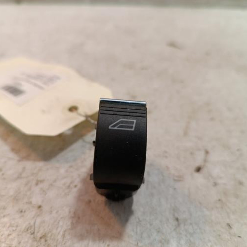 Interrupteur de leve vitre avant droit FORD KUGA 2