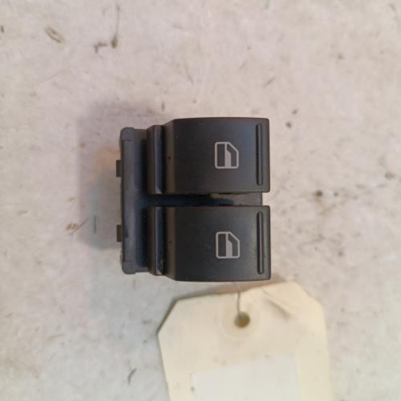 Interrupteur de leve vitre avant gauche VOLKSWAGEN UP