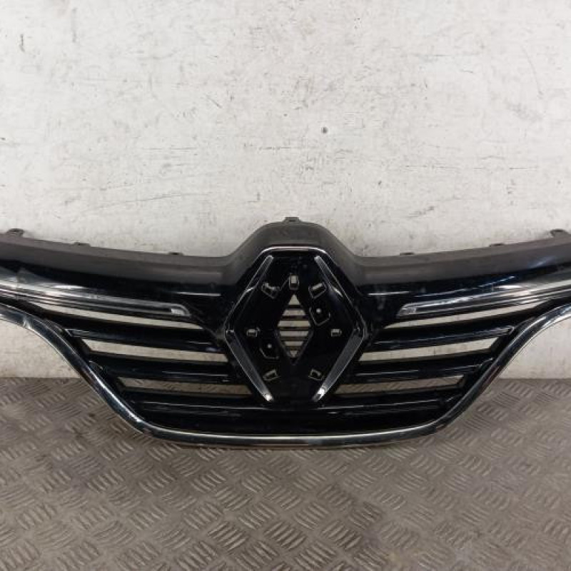 Calandre RENAULT MEGANE 4
