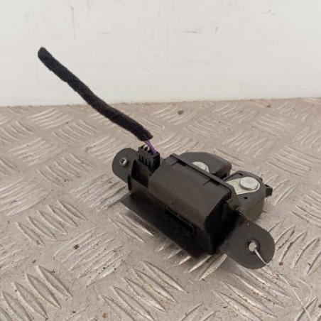 Serrure de hayon FIAT 500 2