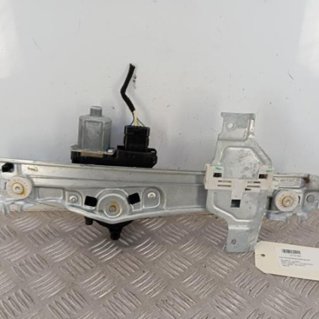 Leve vitre electrique arriere gauche PEUGEOT 2008 1