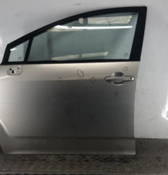 Porte avant gauche TOYOTA COROLLA VERSO 2 Photo n°1