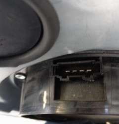 Leve vitre electrique avant droit SKODA FABIA 1 Photo n°4