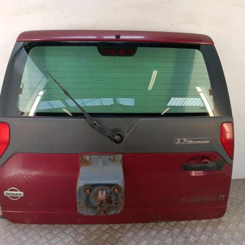 Malle/Hayon arriere NISSAN TERRANO 2