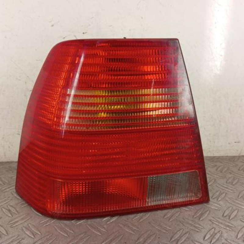 Feu arriere principal gauche (feux) VOLKSWAGEN BORA