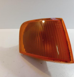 Optique avant secondaire droit (feux)(clignotant) FORD ESCORT 5 Photo n°1