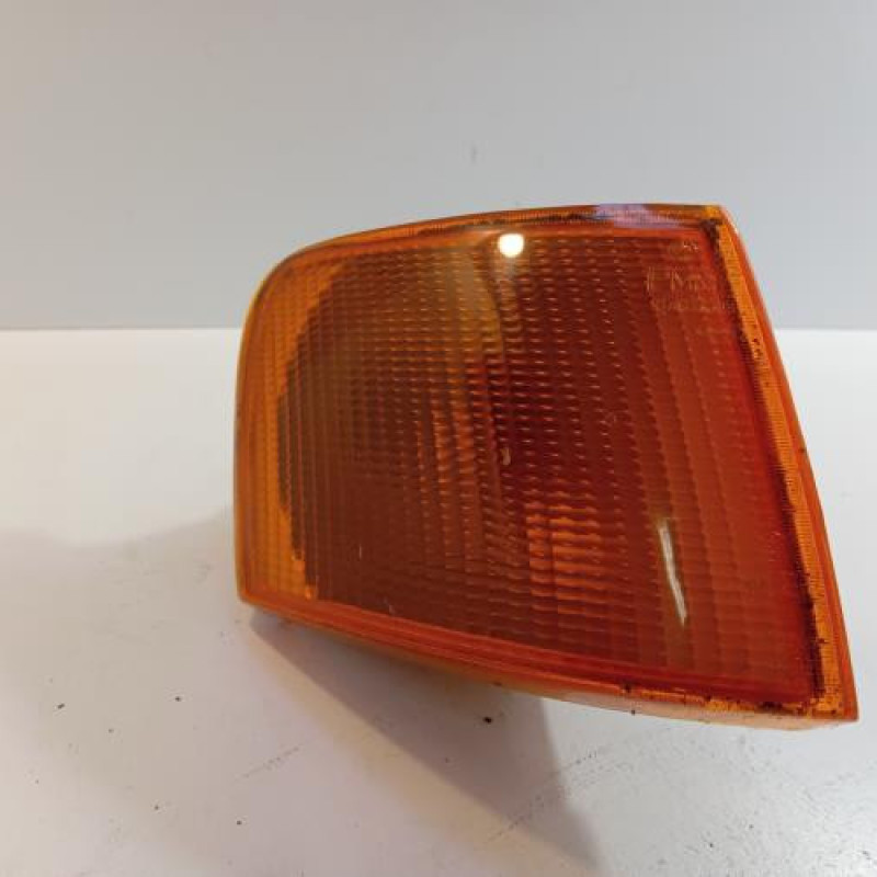 Optique avant secondaire droit (feux)(clignotant) FORD ESCORT 5