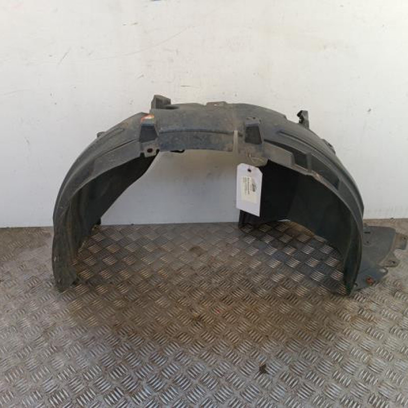 Pare boue avant droit NISSAN PULSAR Pare boue avant droit NISSAN PULSAR