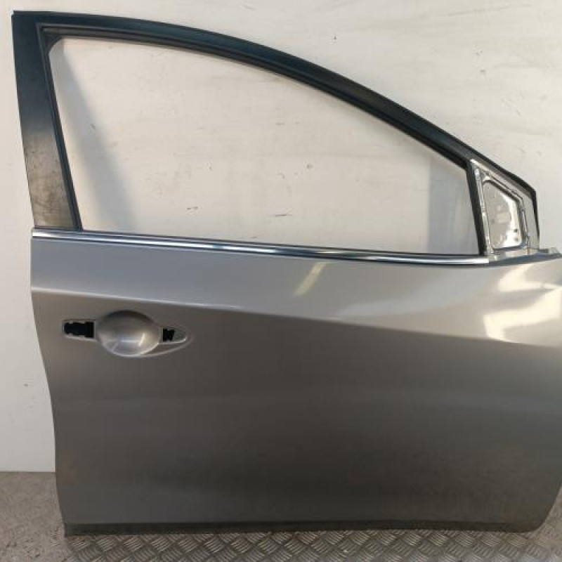 Porte avant droit NISSAN PULSAR