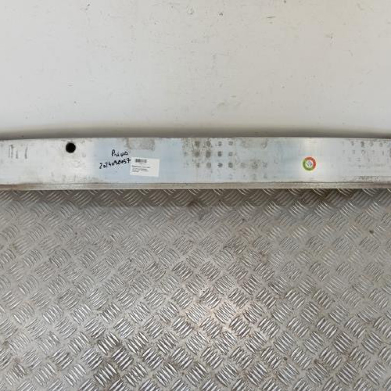 Renfort pare choc avant (traverse) TOYOTA PRIUS 2