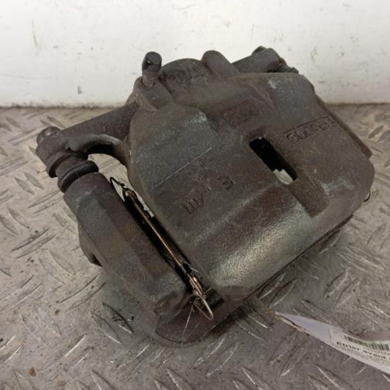 Etrier avant droit (freinage) RENAULT KADJAR Etrier avant droit (freinage) RENAULT KADJAR
