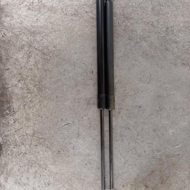 Verin de coffre RENAULT CAPTUR 2 Verin de coffre RENAULT CAPTUR 2