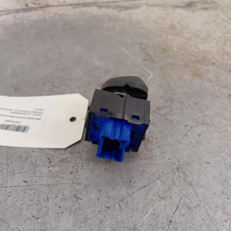 Interrupteur de leve vitre avant droit DACIA SPRING