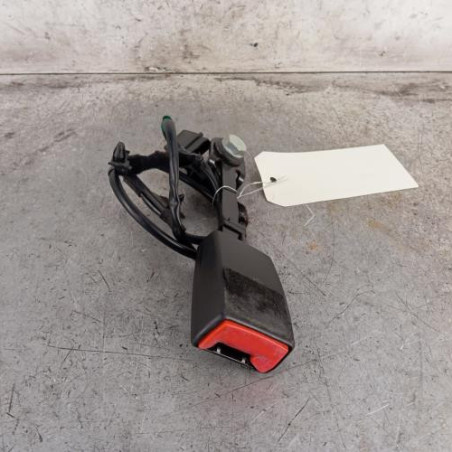 Attache ceinture avant gauche ALFA ROMEO GIULIETTA 2
